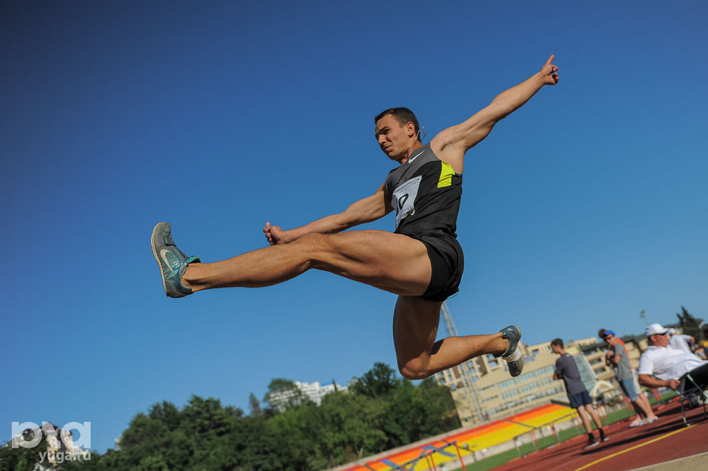 лёгкая атлетика сочи. легкая атлетика сочи. легкая атлетика сочи. легкая атлетика сочи. сочи юг спорт стадион легкоатлетический.