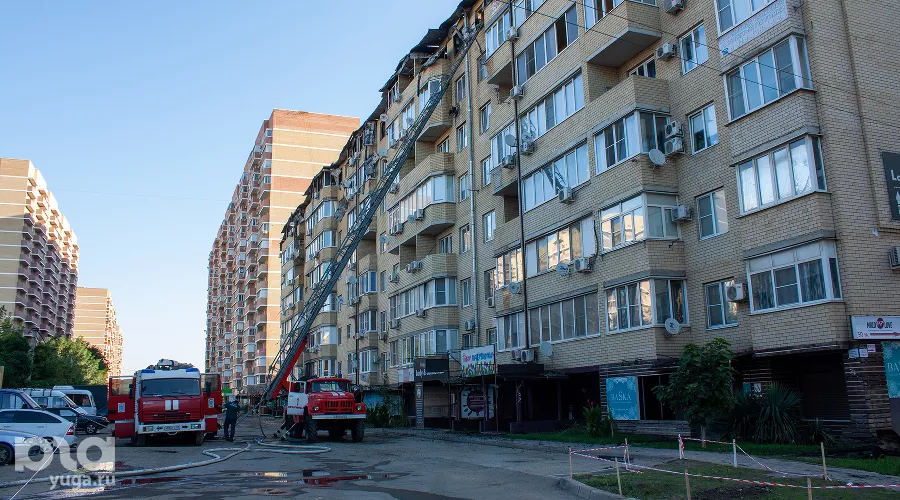 В Краснодаре в ночном пожаре в многоэтажке сгорело 64 квартиры &copy;&nbsp;Фото Дмитрия Пославского, Юга.ру