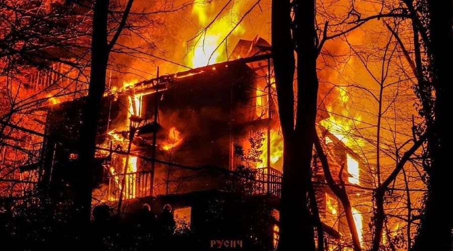  © Фото из группы «ЧП Сочи», vk.com/chpsochi