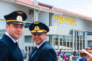 Аэропорт Краснодара © Фото Елены Синеок, Юга.ру
