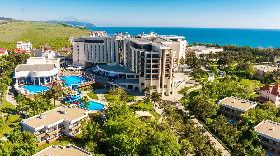 Kempinski Grand Hotel в Геленджике &copy;&nbsp;Фото с сайта www.kempinski.com