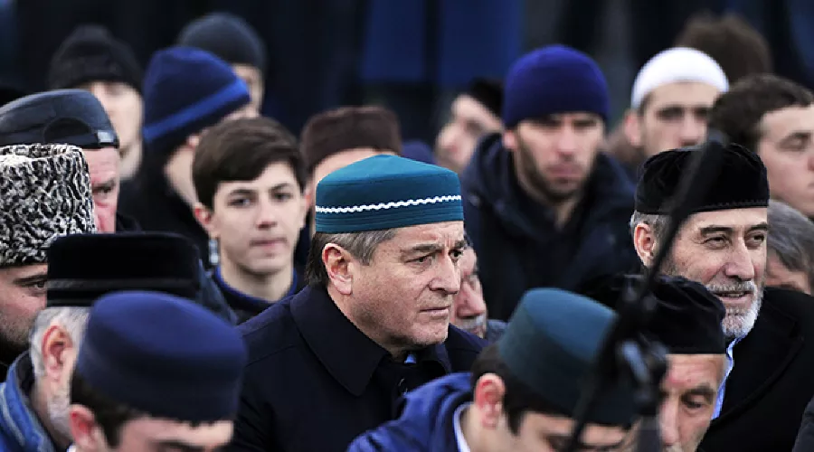 Мавлид на «Анжи Арене». Осман Кадиев &copy;&nbsp;Фото с официального сайта ФК &laquo;Анжи&raquo;