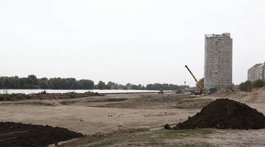 Строительство аллеи 80-летия образования края в Юбилейном микрорайоне Краснодара &copy;&nbsp;Фото пресс-службы администрации Краснодарского края