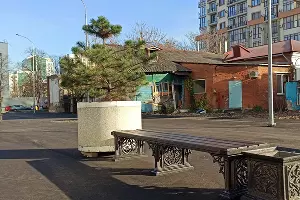 Прогулочная зона у дома Лихацкого &copy;&nbsp;Фото Ольги Тимохиной, Юга.ру