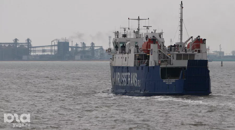  &copy;&nbsp;Влад Александров, ЮГА.ру