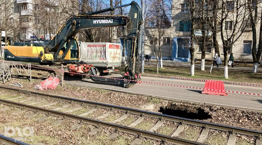 Провал грунта на Московской 10 февраля 2025 &copy;&nbsp;Фото Дмитрия Пославского, Юга.ру
