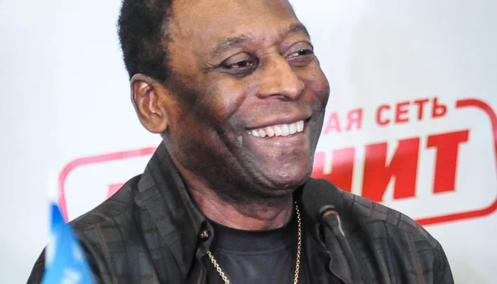 Пеле в Краснодаре &copy;&nbsp;Елена Синеок, ЮГА.ру