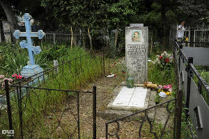 Староверы отметили Радоницу на кладбище центре Олимпийского парка в Сочи  &copy;&nbsp;Михаил Мордасов, ЮГА.ру