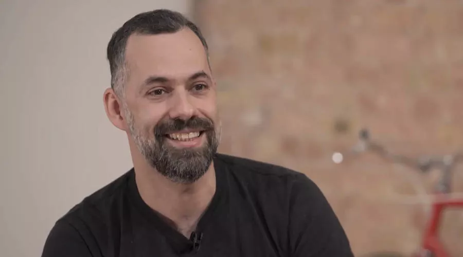 Михаил Идов &copy;&nbsp;Кадр из видео канала &laquo;вДудь&raquo; на youtube.com, youtube.com/channel/UCMCgOm8GZkHp8zJ6l7_hIuA