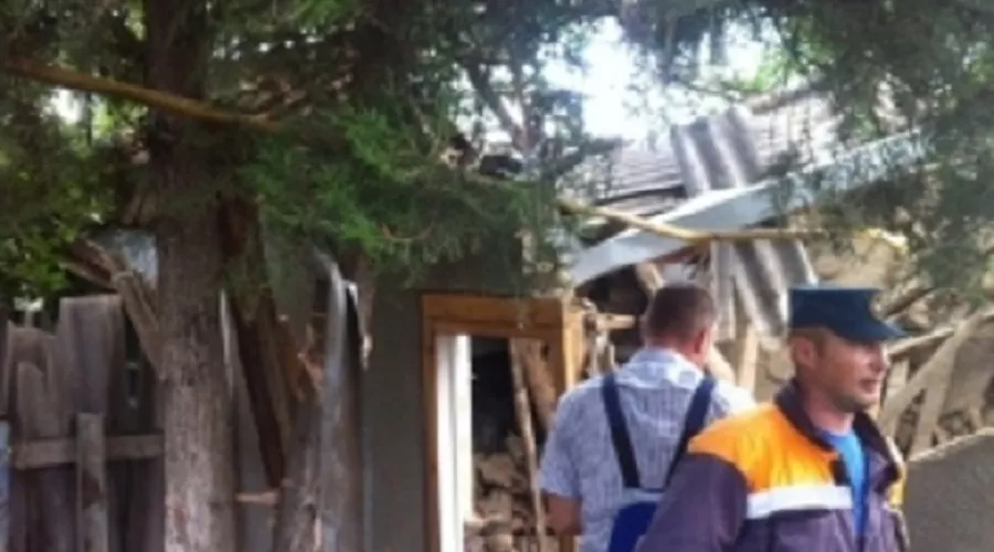 Взрыв газа в Минводах &copy;&nbsp;Фото пресс-службы ГУ МЧС по Ставропольскому краю