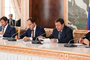 Одес Байсултанов, Лев Кузнецов и Александр Хлопонин &copy;&nbsp;Фото пресс-службы Минкавказа РФ