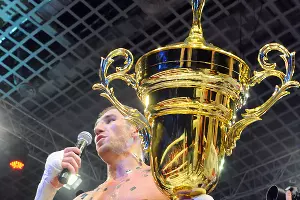 Чемпион мира по боксу по версии WBO Дмитрий Пирог &copy;&nbsp;Елена Синеок. ЮГА.ру