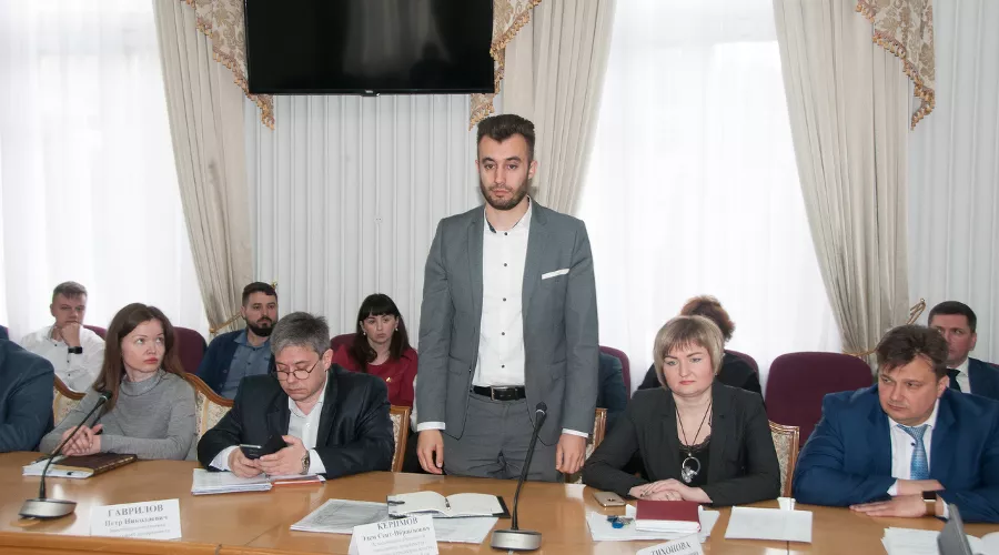 Эдем Керимов &copy;&nbsp;Фото пресс-службы администрации Ялты