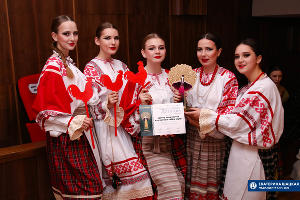 Фестиваль &laquo;Этномода&raquo; &copy;&nbsp;Фото Виктории Сысоевой, Медиацентр АГУ