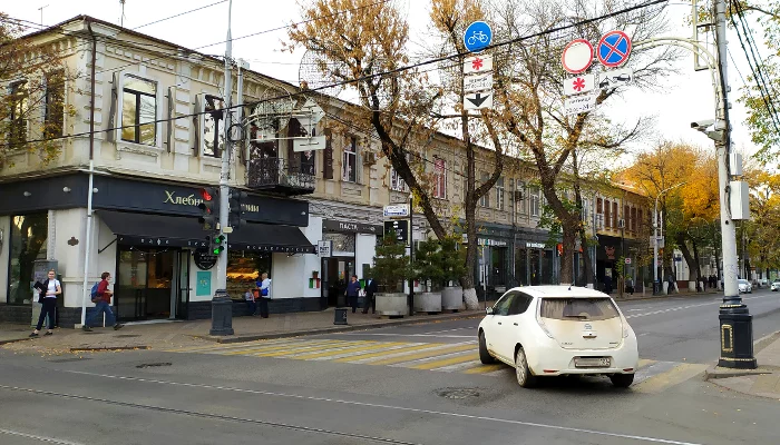 Улицы Краснодара &copy;&nbsp;Фото Евгения Мельченко, Юга.ру