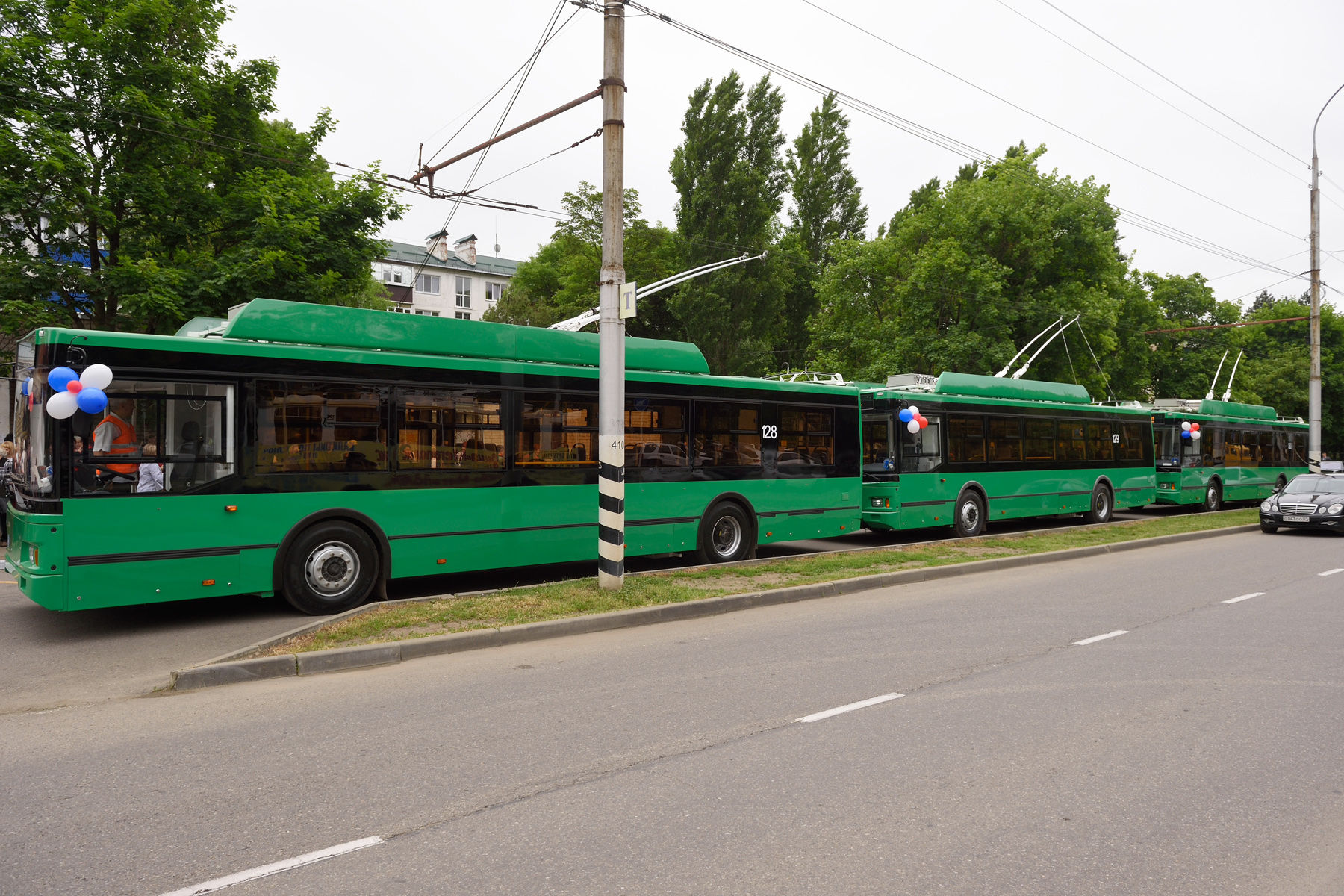 майкоп транспорт. троллейбусное депо майкоп. троллейбус майкоп. общественный транспорт майкоп. майкоп транспорт.