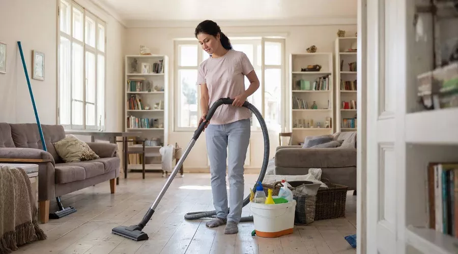 уборка &copy;&nbsp;Изображение сгенерировано нейросетью Gigachat