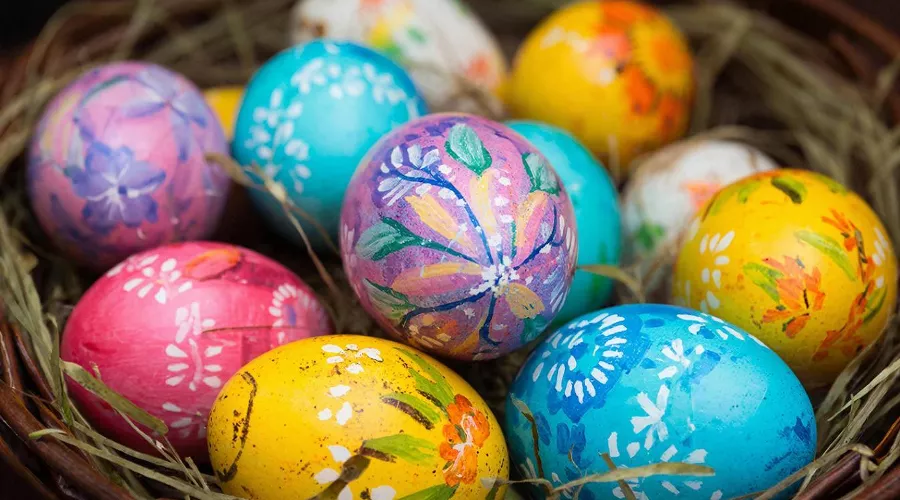 пасха &copy;&nbsp;Изображение сгенерировано нейросетью Gigachat