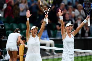 Елена Веснина и Екатерина Макарова © Фото из аккаунта Уимблдонского турнира в Twitter, twitter.com/Wimbledon