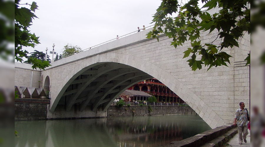 Ривьерский мост в Сочи © Фото с сайта wikimedia.org