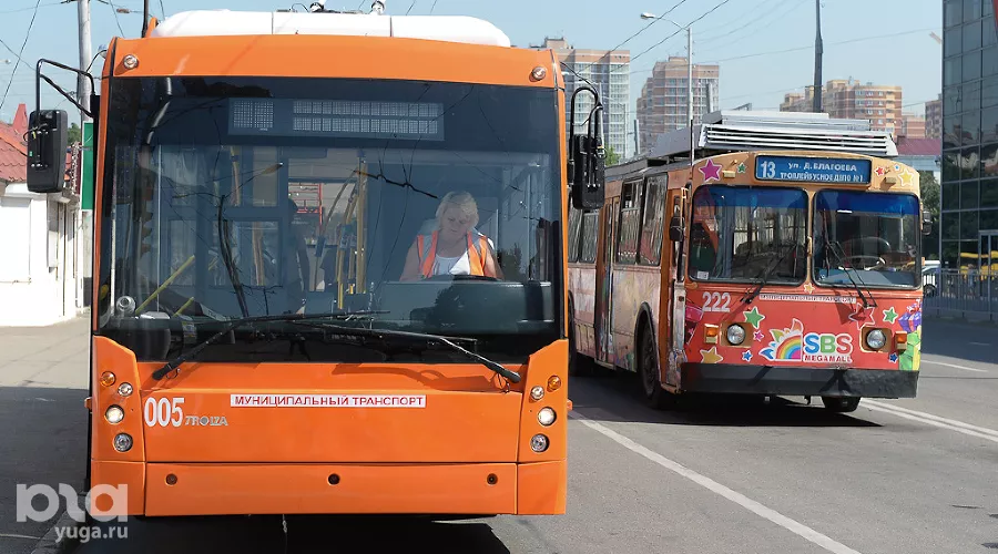 автобусо-троллейбус/MIH_3752 &copy;&nbsp;Фото Михаила Ступина, Юга.ру