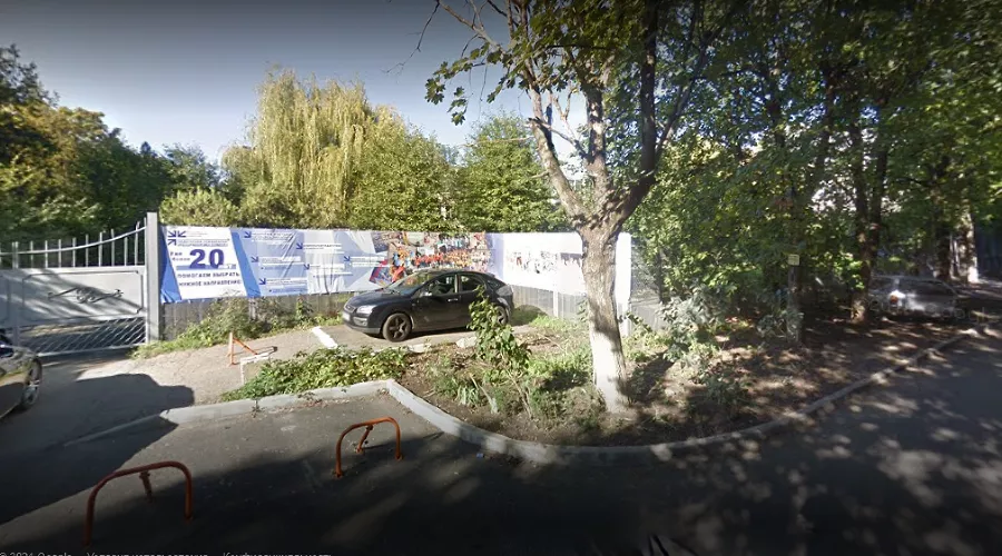 Факультет педагогики, психологии и коммуникативистики КубГУ на Сормовской, 173 &copy;&nbsp;Панорама с сервиса Google Maps, google.com/maps