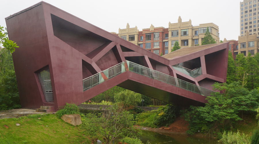 Чайный домик-мост в Архитектурном парке Цзиньхуа © Автор фото: MNXANL, commons.wikimedia.org