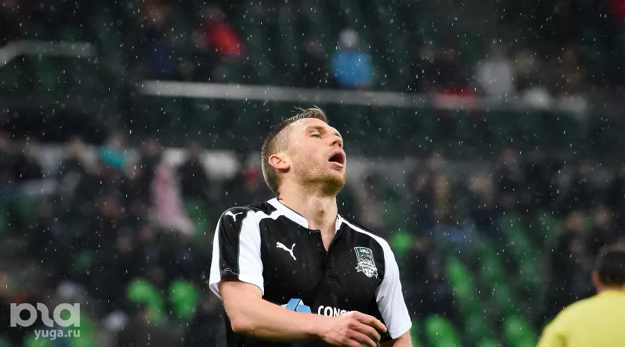 ФК "Краснодар" обыграл "Оренбург" в 1/8 Кубка России. Марат Измайлов &copy;&nbsp;Фото Елены Синеок, Юга.ру