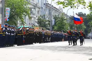 Парад в честь Дня Победы в Новороссийске &copy;&nbsp;Фото Виталия Тимкива, Юга.ру