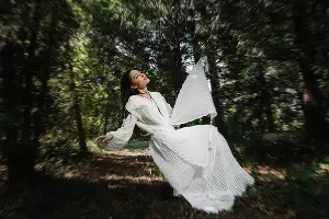 Модель от Сусанны Макеровой на фестивале «Этномода-2018» &copy;&nbsp;Фото со страницы Александра Хилькевича, vk.com/alexander_khilkevich