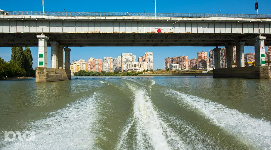 Тургеневский мост через реку Кубань &copy;&nbsp;Фото Елены Синеок, Юга.ру