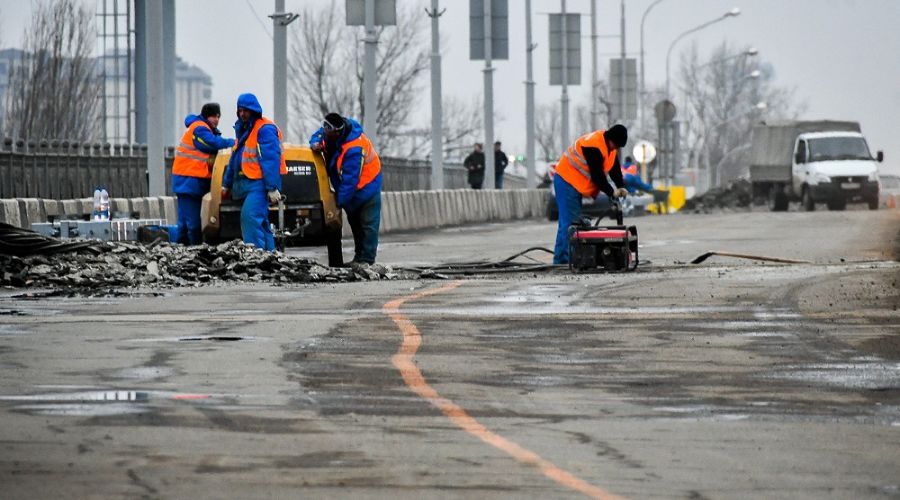 Ремонт Тургеневского моста  © Фото пресс-службы администрации Краснодара