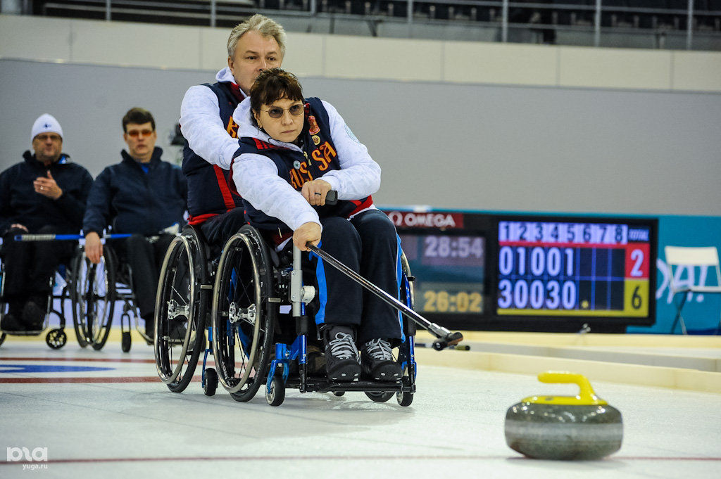 паралимпиада 2018 керлинг. керлинг на колясках. керлинг на колясках паралимпийские игры. кёрлинг на колясках на паралимпийских играх. паралимпийский керлинг на колясках.