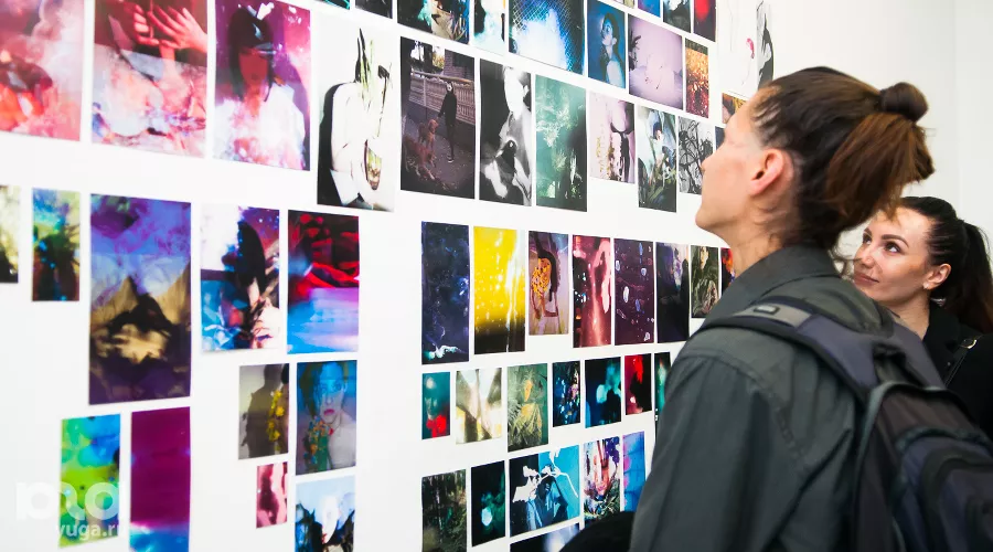 В краснодарском КЦ «Типография» открылась фотовыставка «(Не)случайное» &copy;&nbsp;Фото Елены Синеок, Юга.ру