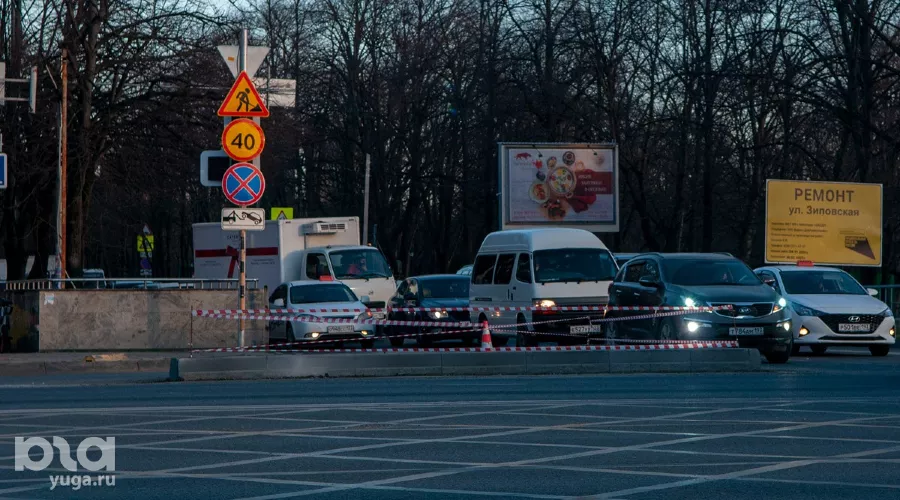 Пересечение улицы Зиповской и Ростовского шоссе &copy;&nbsp;Фото Дмитрия Пославского, Юга.ру