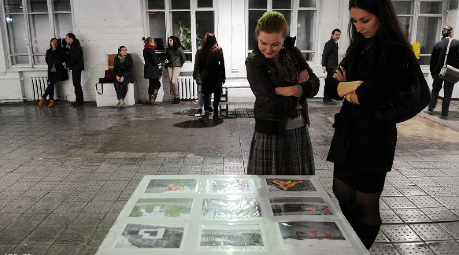 Выставка Валерия Казаса "Равновероятность возможности развития и деградации" &copy;&nbsp;Елена Синеок, ЮГА.ру