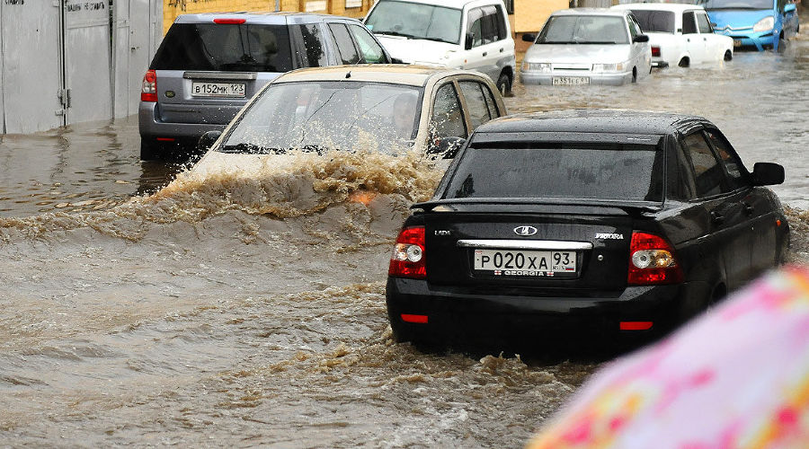 Ливень в Краснодаре © Михаил Ступин, ЮГА.ру
