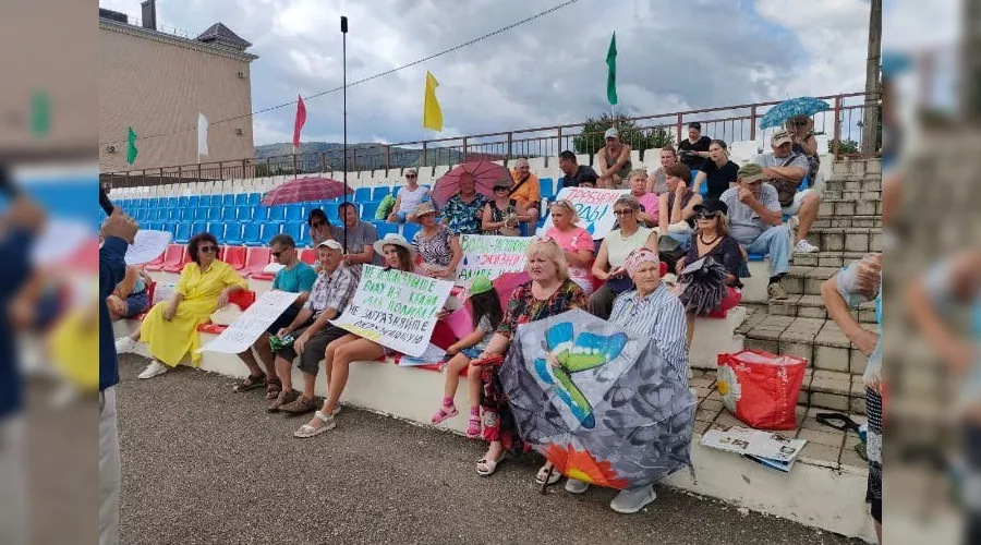 Митинг по воде 15 июля 2023 года в Горячем Ключе &copy;&nbsp;Фото предоставлено Тимуром Фахретдиновым