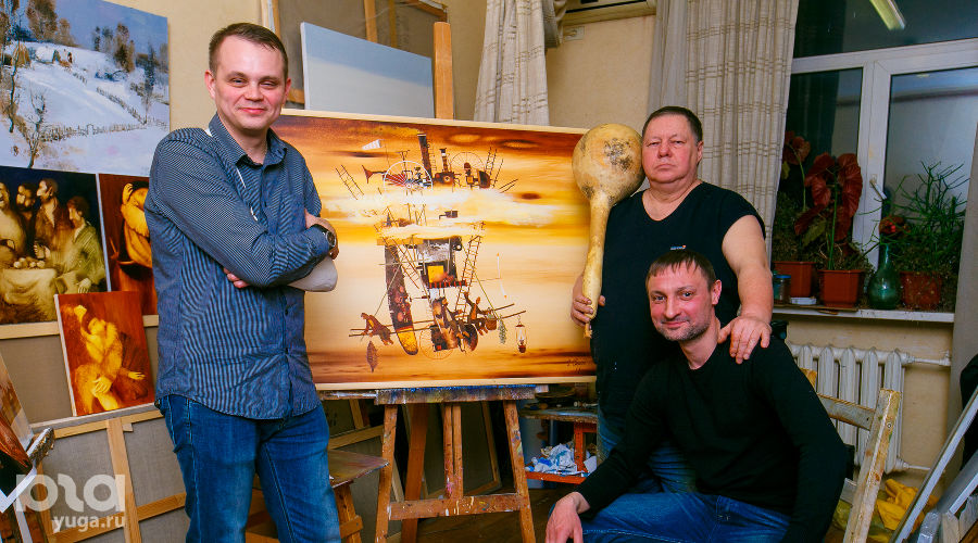 Продюсер Алексей Двоеглазов, художник Сергей Воржев, режиссер Игорь Гаркушенко  © Фото Дениса Яковлева, Юга.ру