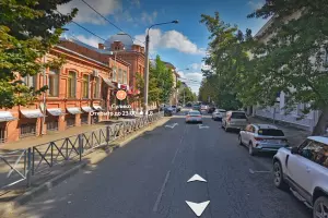 улица Комсомольская, Краснодар  &copy;&nbsp;Скриншот страницы сервиса &laquo;Яндекс Карты&raquo;, 2025 год