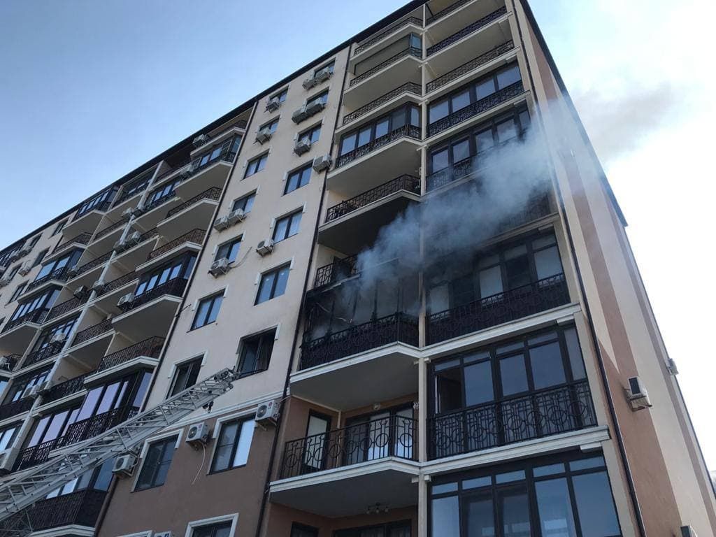 пожар анапа 13 02 2014. пожар в анапе 2021. дом в анапе пожар. анапа ражар. анапа пожар сейчас.