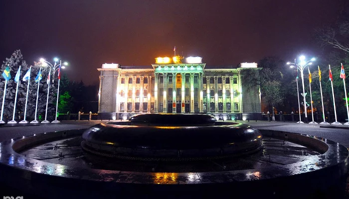 Законодательное собрание Краснодарского края &copy;&nbsp;Елена Синеок. ЮГА.ру