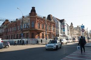 Перекресток улиц Красноармейской и Гоголя в Краснодаре © Фото Елены Синеок, Юга.ру