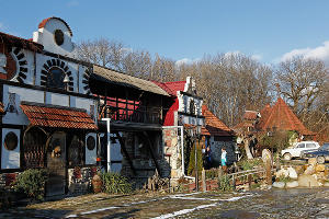 Музей снежного человека в поселке Каменномостском, Адыгея &copy;&nbsp;Фото Влада Александрова, Юга.ру