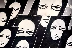 Работа Sad Face, посвященная погибшим от наводнения в Крымском районе &copy;&nbsp;Фото Степана Субботина