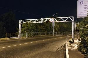 Габаритные рамы на Яблоновском мосту © Фото пресс-службы администрации Краснодара