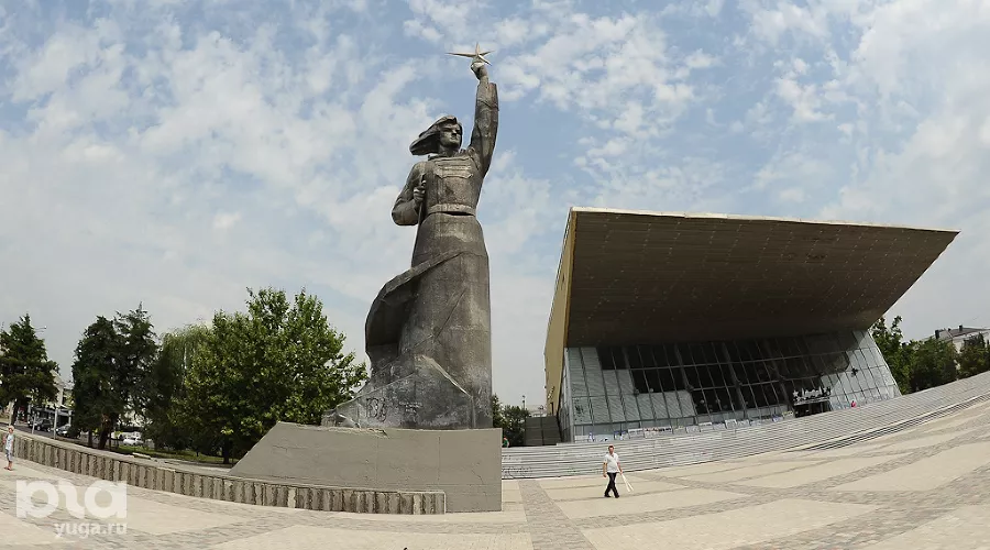  &copy;&nbsp;Михаил Ступин, ЮГА.ру