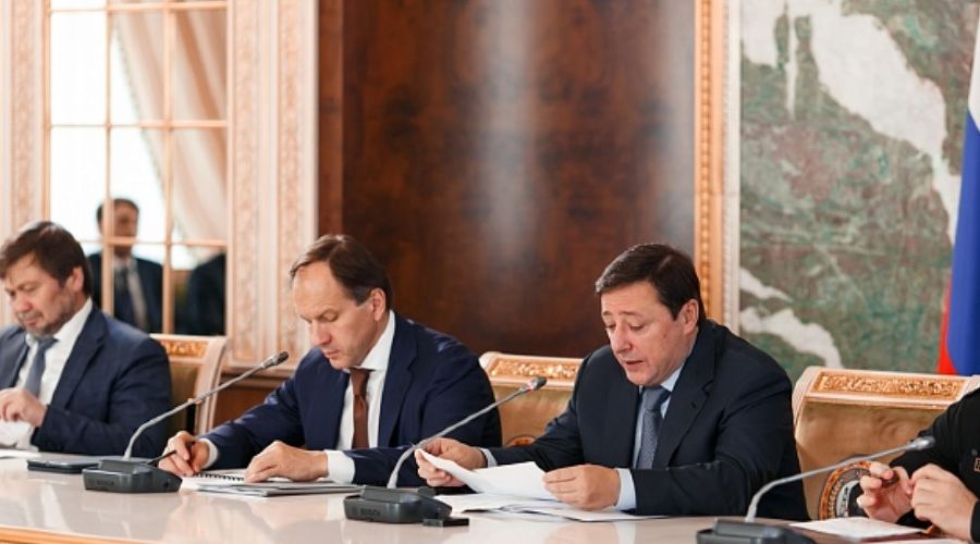 Одес Байсултанов, Лев Кузнецов и Александр Хлопонин © Фото пресс-службы Минкавказа РФ