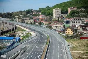 "Олимпийские" дороги Сочи  &copy;&nbsp;Нина Зотина, ЮГА.ру