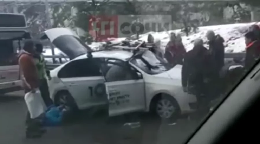  &copy;&nbsp;Скриншот видео из паблика "ЧП Сочи" во "ВКонтакте", vk.com/chpsochi